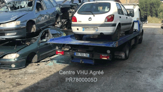 Epave voiture